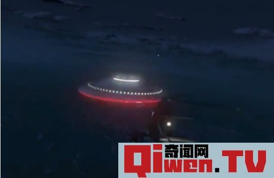 UFO造访美国 水下竟然藏匿外星人基地