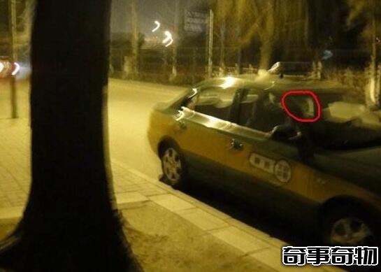 重庆丰都为什么叫鬼城 司机深夜竟遇到女鬼坐车收纸灰钱